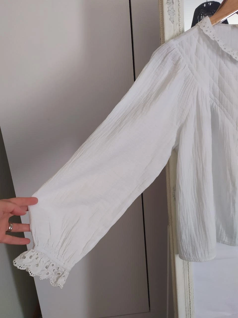 Blusa de Gaze de Crochê de Algodão Boho Cherry Paris Branca G – photo 9